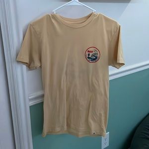 yellow reef t-shirt🌊